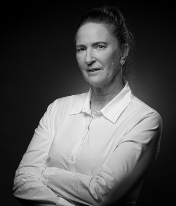 Kendal Parker — Registered Legal Executive Fellow at DK Law